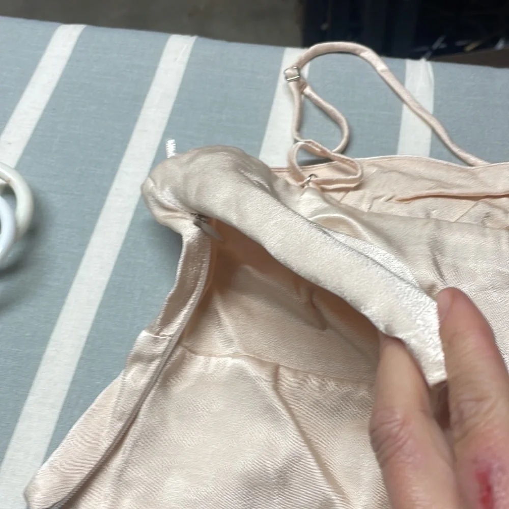 Zara pale pink satin crop top - Picture 5 of 6